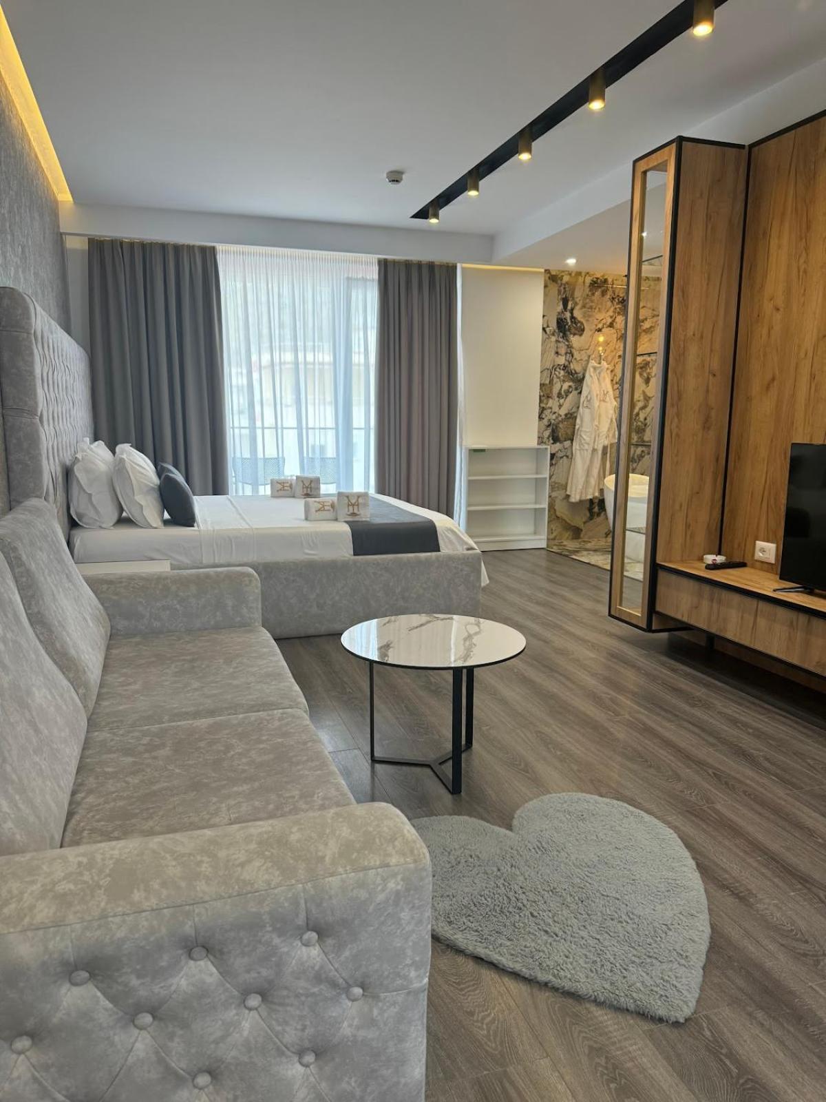 Hotel Bar Restorant Ylli Шенгін Екстер'єр фото