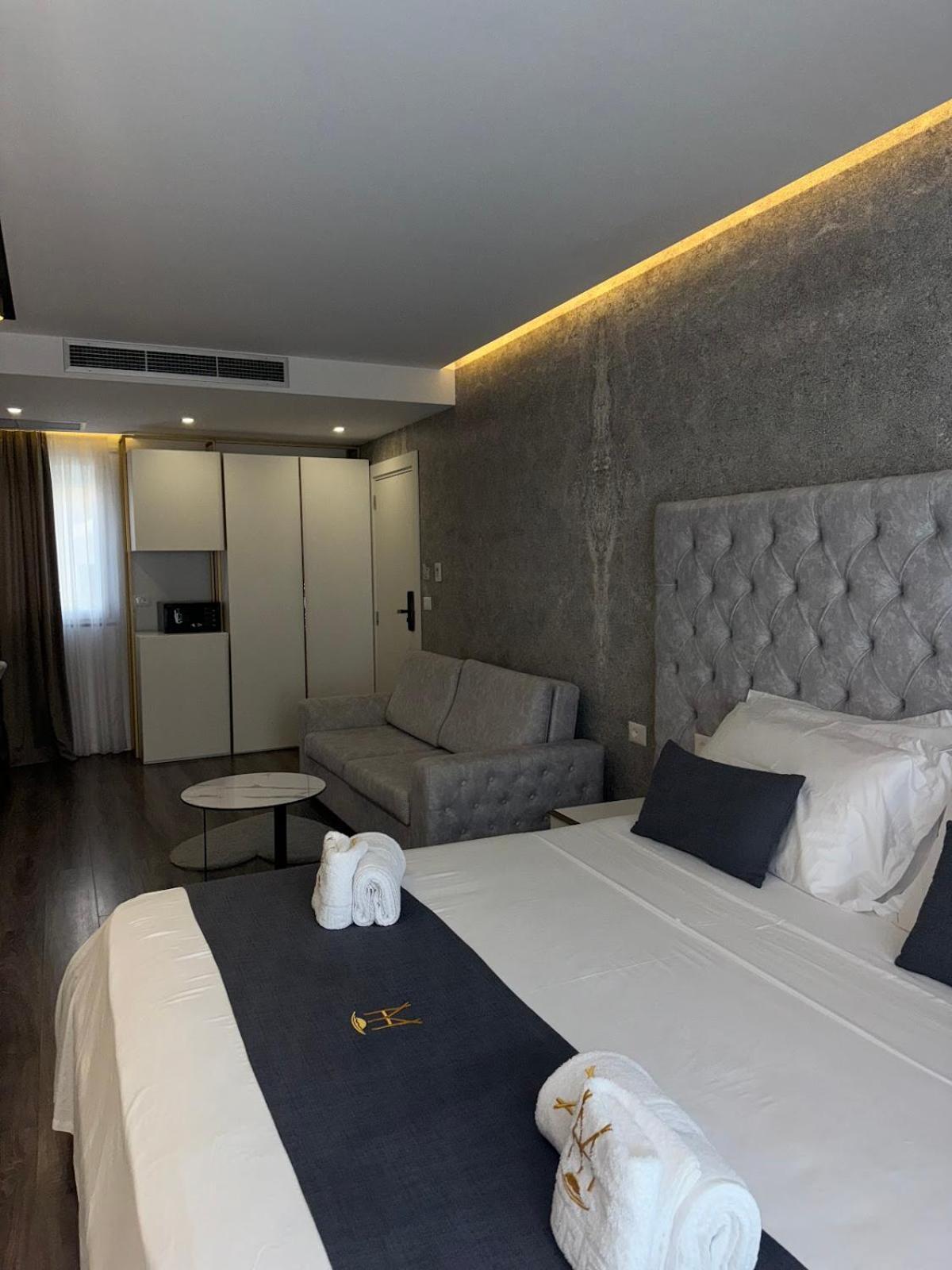 Hotel Bar Restorant Ylli Шенгін Екстер'єр фото